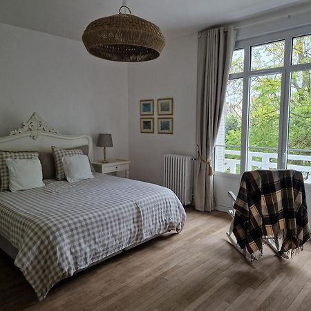 Thieux  Demeure Du Saule Madame B&B 외부 사진
